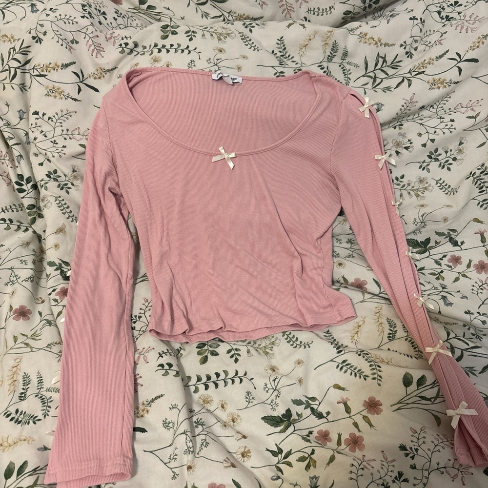 Pink Long Sleeve Top with Bow Accents